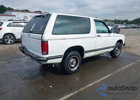 1994 Chevrolet Blazer S10 from USA, damaged, VIN 1GNCS18WXR0107454